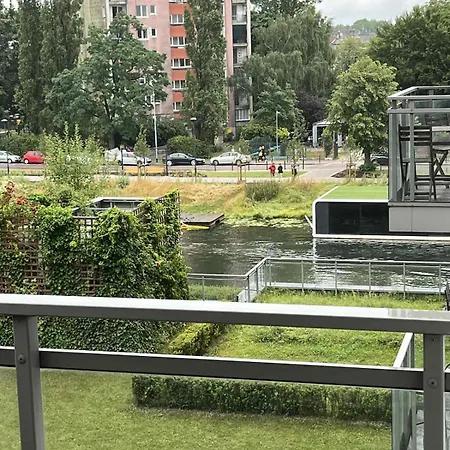 Przystań La Motława *